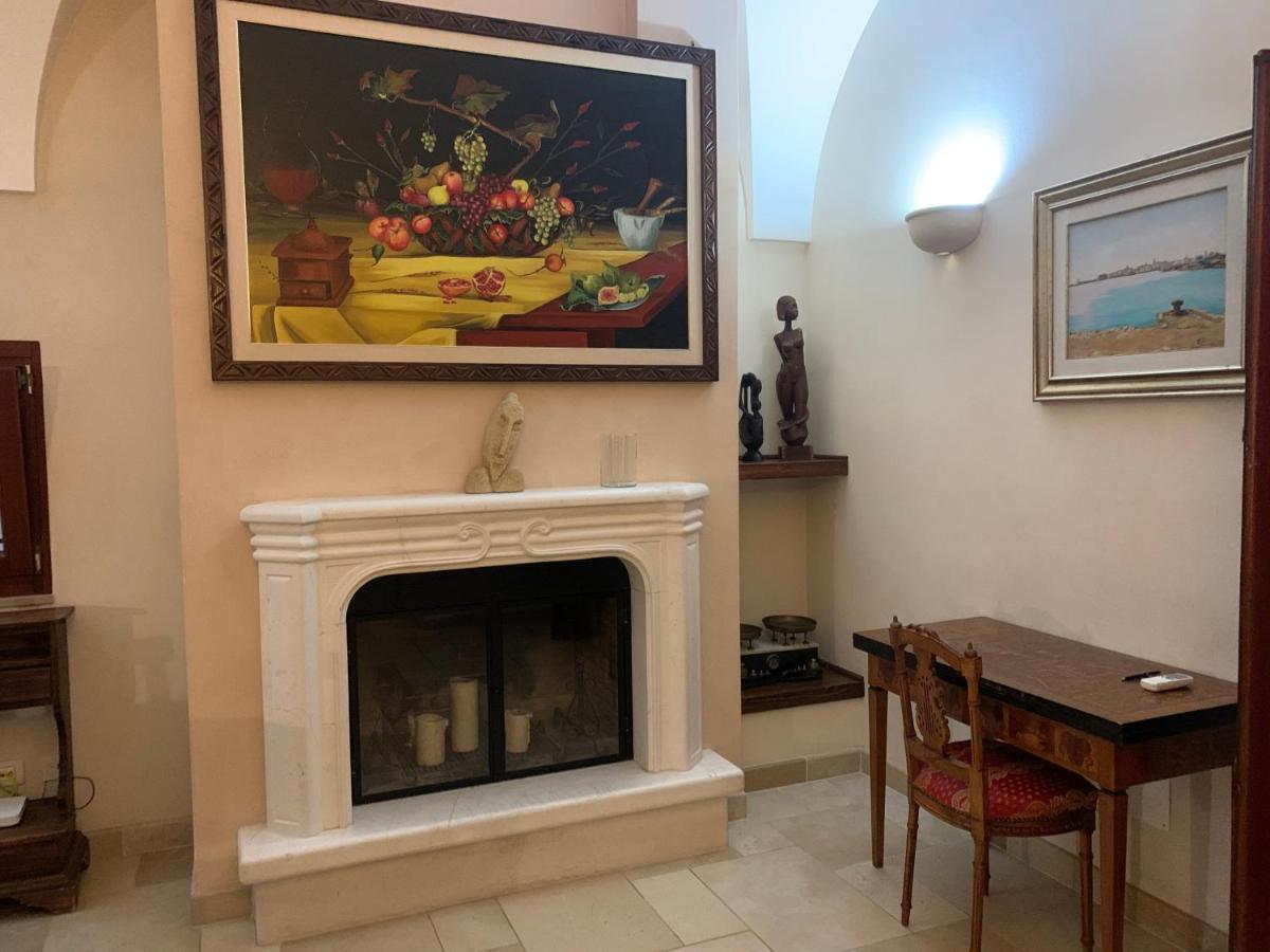 Palazzo Dei Gesuiti Appartamento Con Terrazza Privata Monopoli Extérieur photo