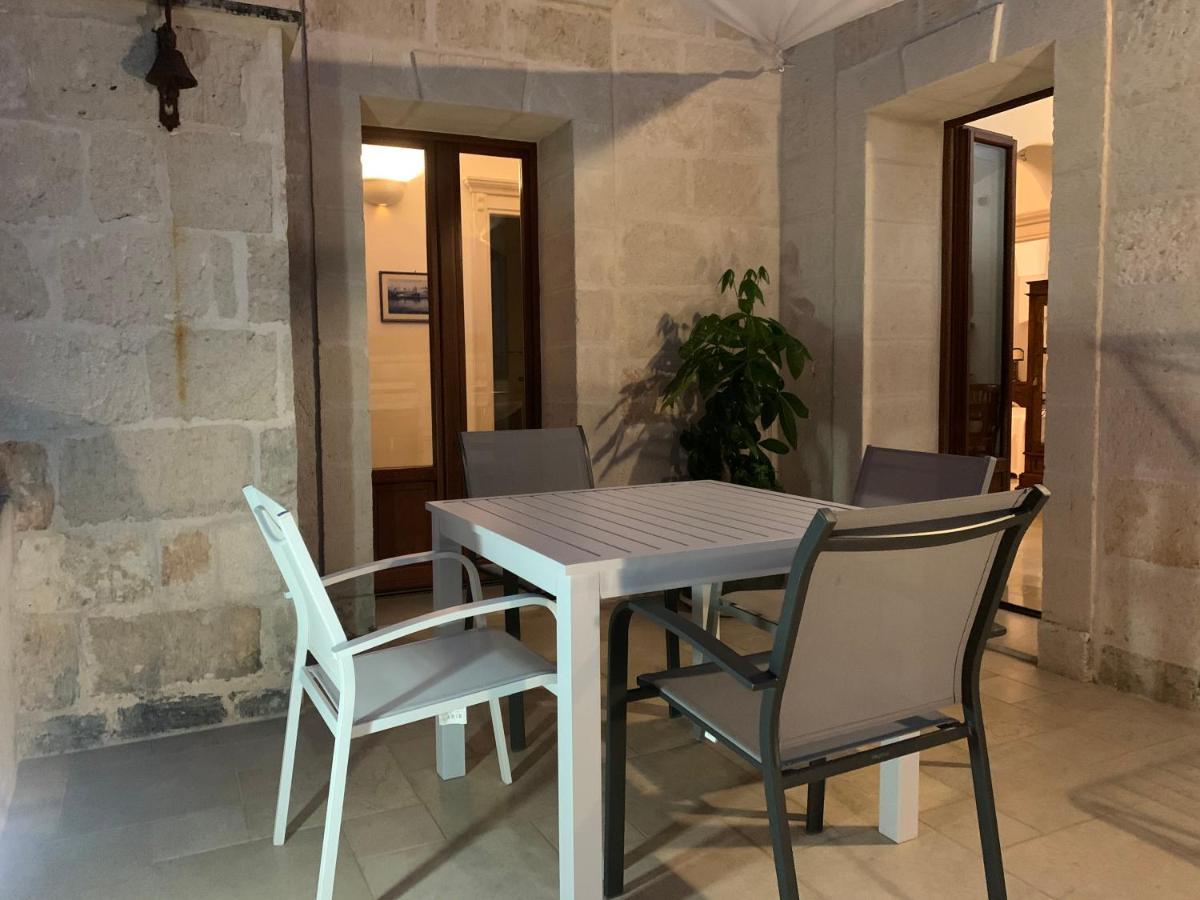 Palazzo Dei Gesuiti Appartamento Con Terrazza Privata Monopoli Extérieur photo