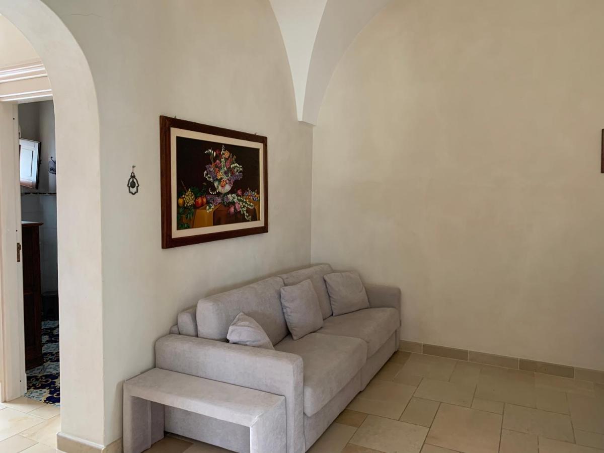 Palazzo Dei Gesuiti Appartamento Con Terrazza Privata Monopoli Extérieur photo